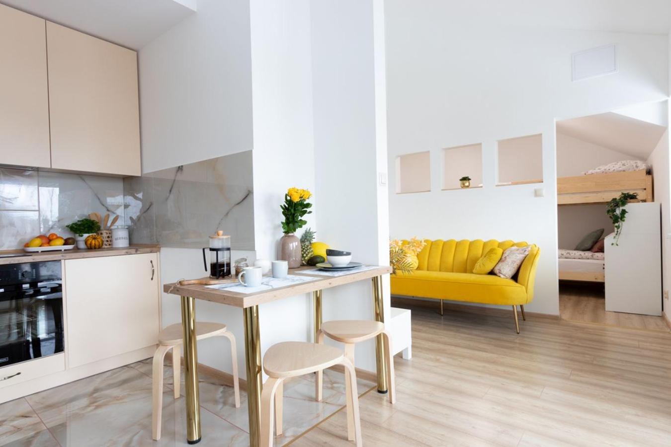Apartamenty Gorki Male Tuszyn Exterior foto