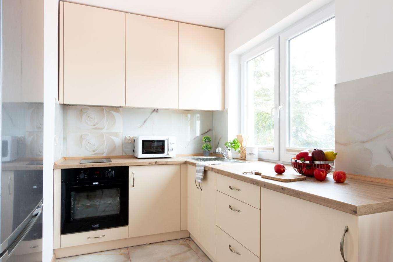 Apartamenty Gorki Male Tuszyn Exterior foto
